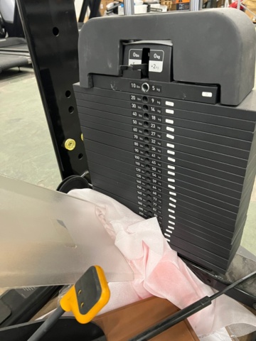 1088442-7 Precor Lat Pulldown Machine