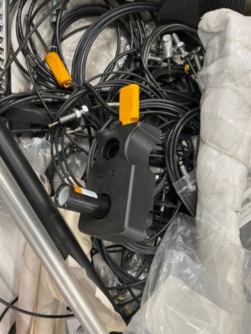 1088442-18 Precor Lat Pulldown Machine