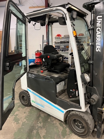 1088479-7 Motviktstruck UniCarriers TX4-20 - 2016