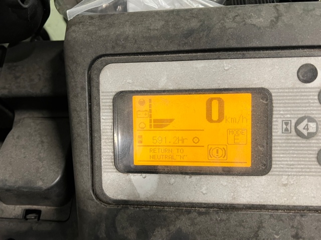 1088479-12 Motviktstruck UniCarriers TX4-20 - 2016