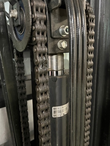 1088479-14 Motviktstruck UniCarriers TX4-20 - 2016