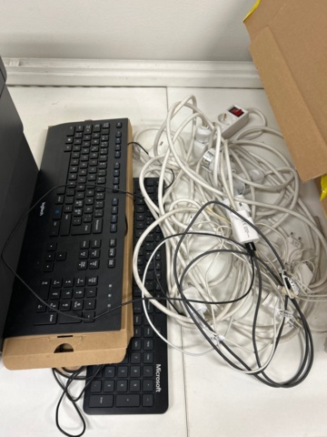 1224565-6 Lexmark printer, cash drawer, various cables and connectors