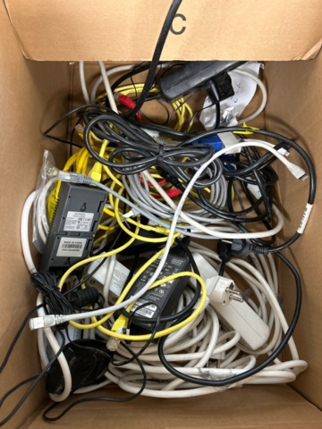 1224565-7 Lexmark printer, cash drawer, various cables and connectors