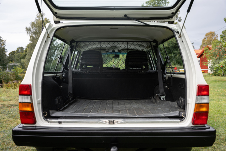 1251290-18 Volvo 240 Kombi 2.0 Manuell, 111hk -1992