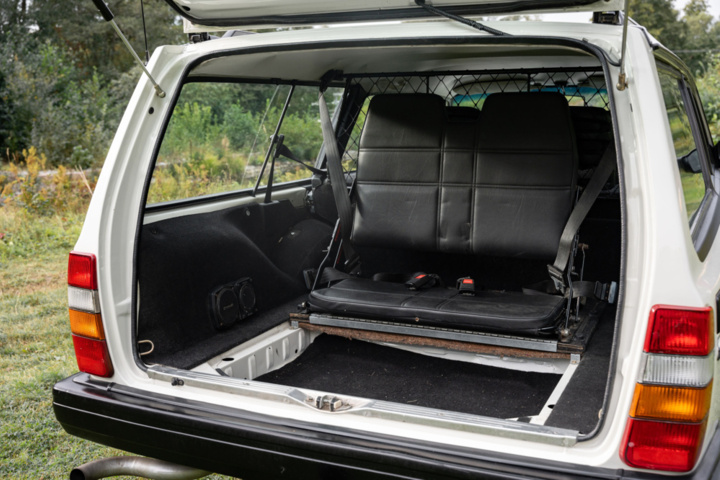 1251290-21 Volvo 240 Kombi 2.0 Manuell, 111hk -1992