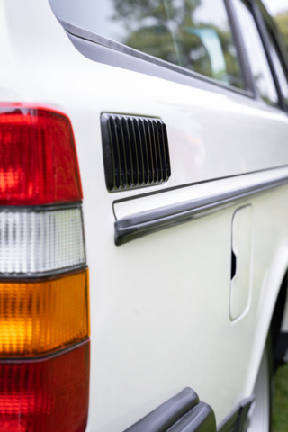 1251290-26 Volvo 240 Kombi 2.0 Manuell, 111hk -1992