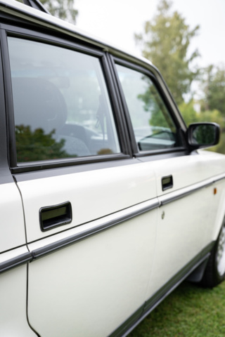 1251290-30 Volvo 240 Kombi 2.0 Manuell, 111hk -1992