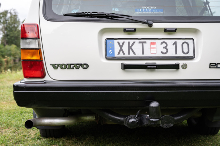 1251290-41 Volvo 240 Kombi 2.0 Manuell, 111hk -1992