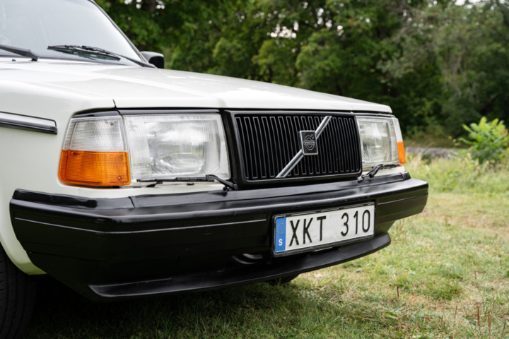 1251290-46 Volvo 240 Kombi 2.0 Manuell, 111hk -1992