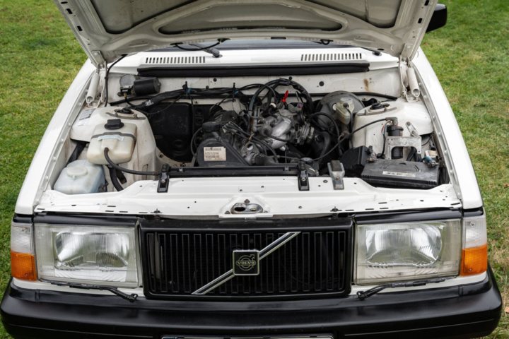 1251290-63 Volvo 240 Kombi 2.0 Manuell, 111hk -1992