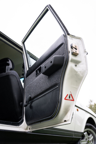 1251290-71 Volvo 240 Kombi 2.0 Manuell, 111hk -1992