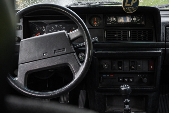 1251290-86 Volvo 240 Kombi 2.0 Manuell, 111hk -1992