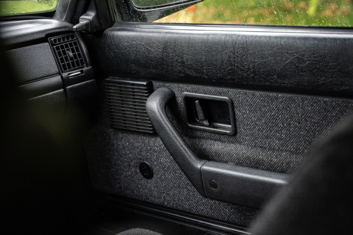 1251290-87 Volvo 240 Kombi 2.0 Manuell, 111hk -1992