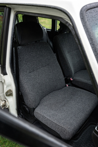 1251290-103 Volvo 240 Kombi 2.0 Manuell, 111hk -1992