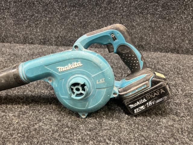 1251259-2 Leaf blower Makita BUB182