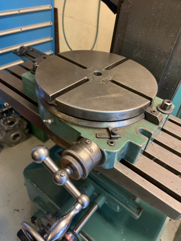 1194299-9 Aciera F4 with digital table