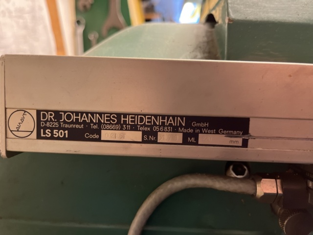 1194299-16 Aciera F4 with digital table