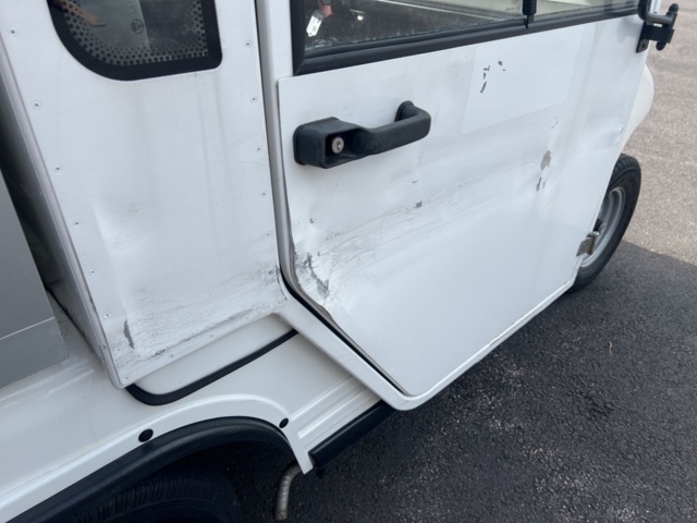 1205500-12 Electric car Melex 845 -2014