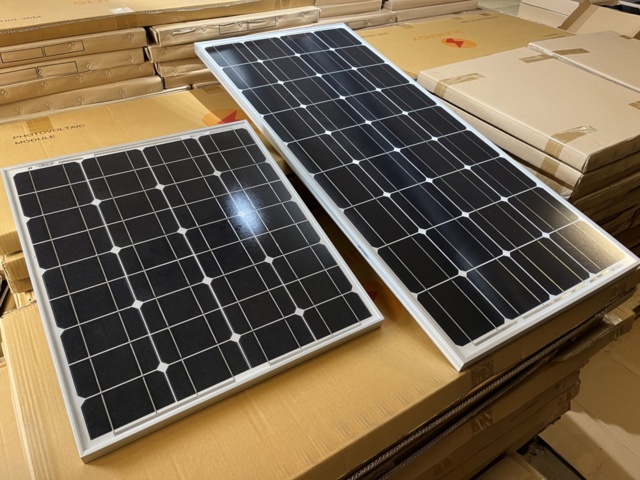 1252594-2 Monocrystalline solar panels 12V 50W and 100W with installation accessories