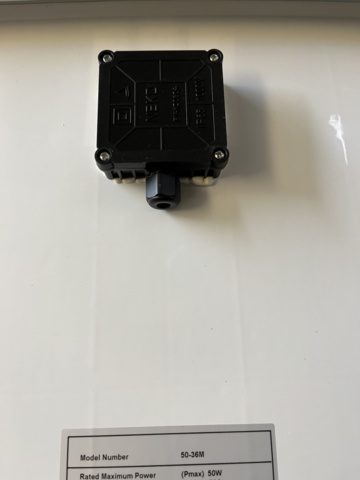 1252594-6 Monocrystalline solar panels 12V 50W and 100W with installation accessories