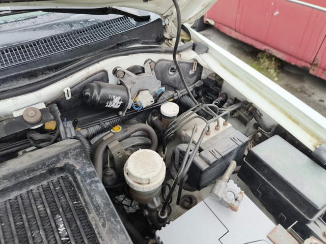 1236904-58 Mitsubishi L200 Club Cab 2.5 TD -2002 Repair item