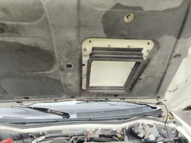 1236904-59 Mitsubishi L200 Club Cab 2.5 TD -2002 Repair item