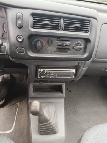 1236904-68 Mitsubishi L200 Club Cab 2.5 TD -2002 Repair item