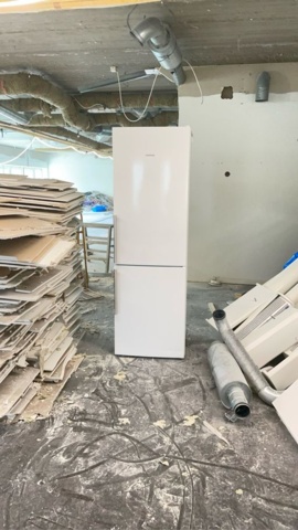 1253146-2 Fridge & freezer Siemens, 185 cm