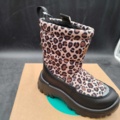 1220128-3 Gulliver boots, size 27 - Shipping included