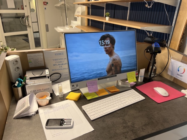 1243070-1 Desktop computer HP All-in-One 24 and receipt printer