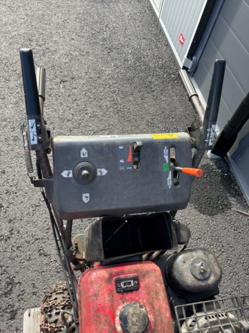 1135469-7 Honda HS 828 snow thrower