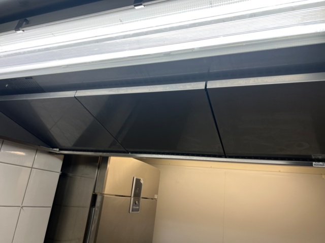 953340-8 Ventilation ceiling large kitchen Jeven 140x150 cm