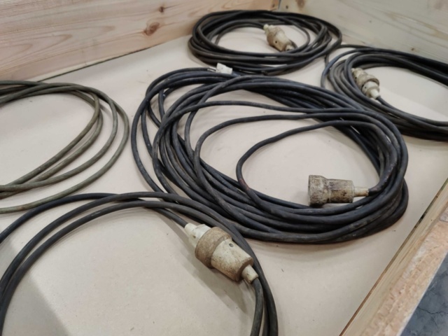 1241931-2 1-phase cable 230V