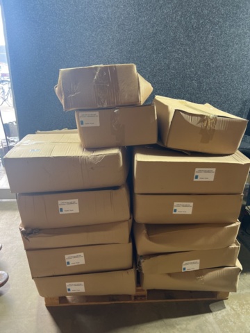 1180983-1 Lot with burial bags about 300