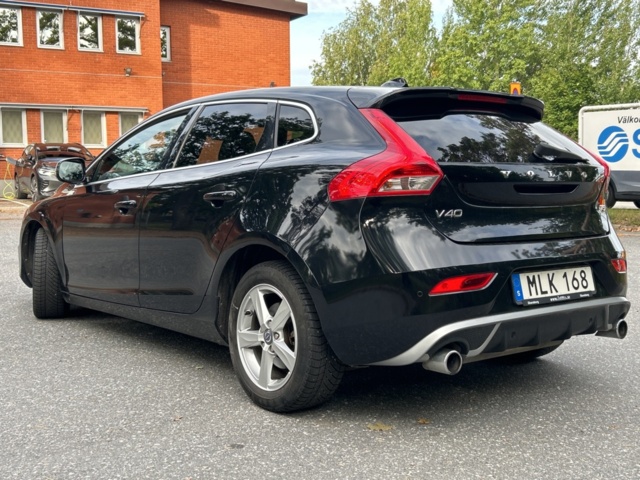 1235084-3 Volvo V40 T5 Geartronic, 254hk -2014