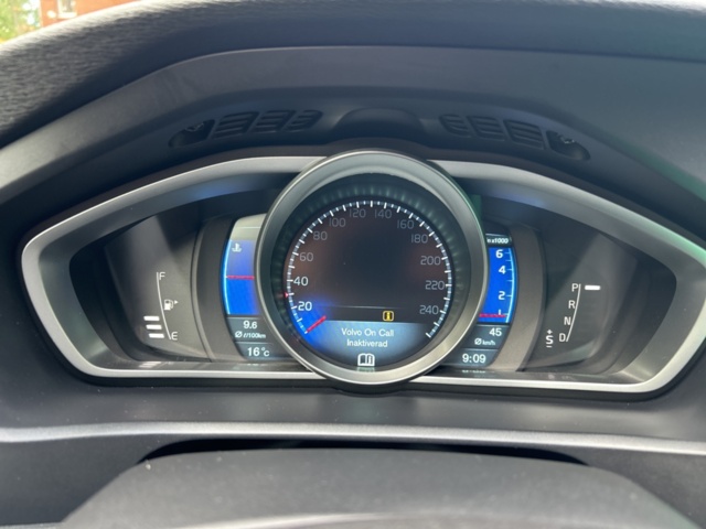 1235084-12 Volvo V40 T5 Geartronic, 254hk -2014