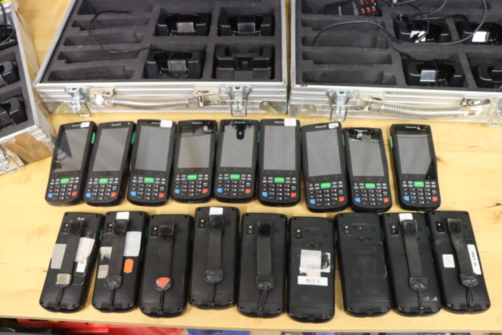 1173774-19 18 Honeywell ScanPal EDA50K PDAs with charger