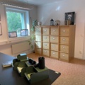 1122158-2 Office furniture & document cabinets