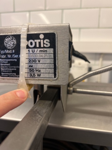 1244534-5 Kebab grill with kebab saw - Potis E 3-N