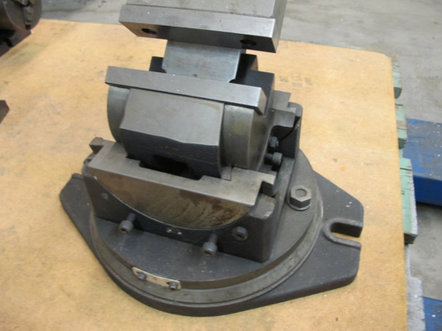 1221912-2 Machine vise on protractor