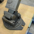 1221912-3 Machine vise on protractor