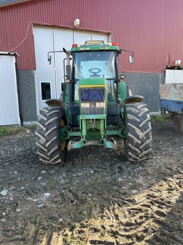 1237513-2 Tractor John Deere 7800 4WD -2000 (10786 hours)