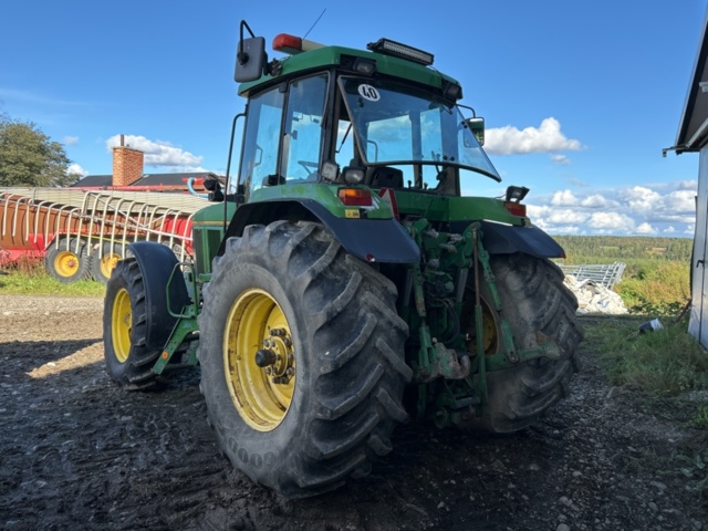 1237513-5 Tractor John Deere 7800 4WD -2000 (10786 hours)