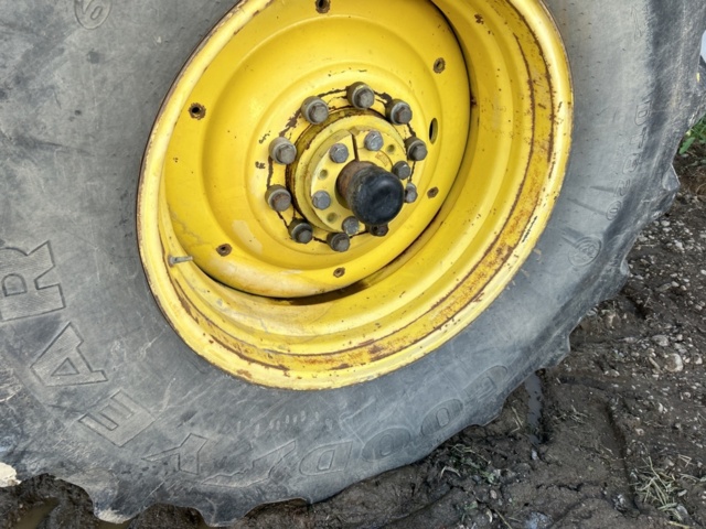 1237513-10 Tractor John Deere 7800 4WD -2000 (10786 hours)