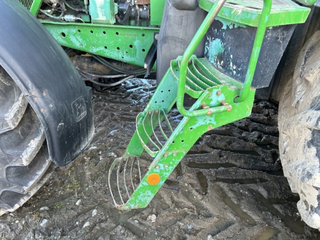 1237513-12 Tractor John Deere 7800 4WD -2000 (10786 hours)