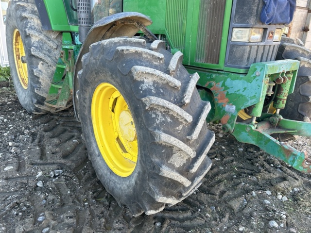 1237513-16 Tractor John Deere 7800 4WD -2000 (10786 hours)