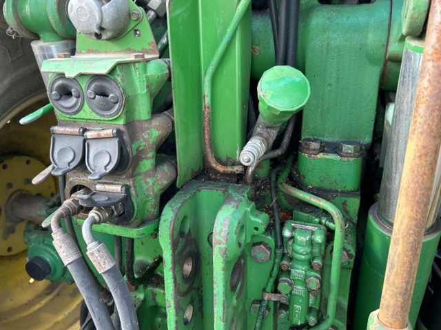 1237513-21 Tractor John Deere 7800 4WD -2000 (10786 hours)