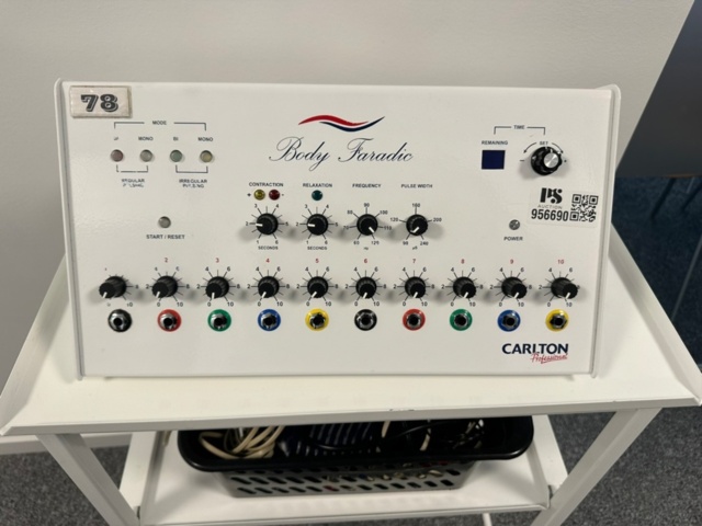 956690-1 Body faradic instrument Carlton CC 2310 Body Foradic, Rolling table Carlton Trolley