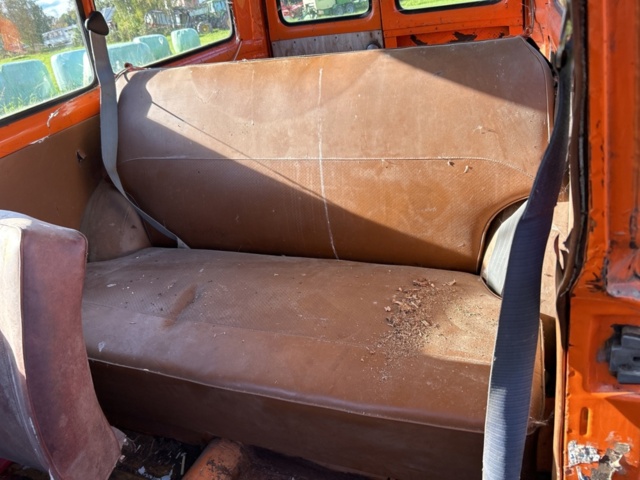 1237517-30 Volvo P210 Duet "Televerkare" -1967