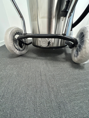 1250410-9 Wet vacuum cleaner Husqvarna W70p